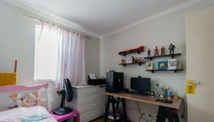 Image 9 - 857920