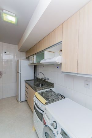 Image 16 - 857977