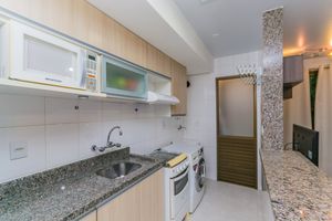 Image 19 - 857977