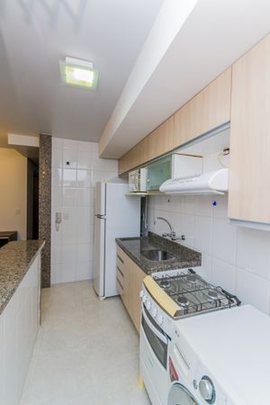 Image 22 - 857977