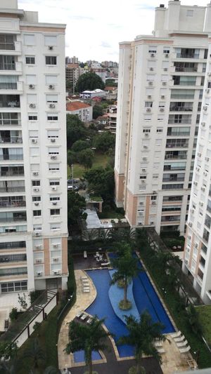 Image 31 - 858030