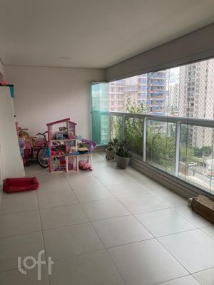 Image 3 - 858047