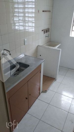 Image 3 - 858076