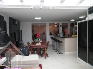 Image 1 - 858079