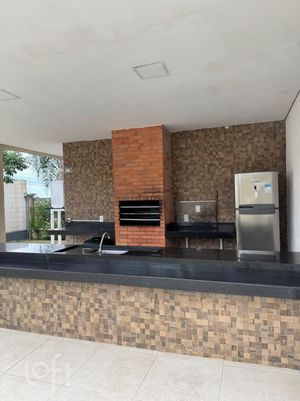 Image 16 - 858085