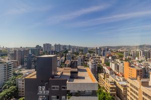 Image 5 - 858098