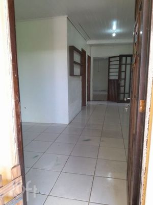 Image 4 - 858107