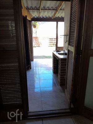 Image 11 - 858107