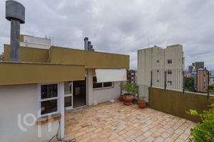 Image 31 - 858150