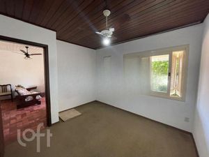 Image 4 - 858157