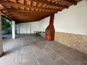 Image 20 - 858157