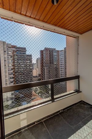 Image 29 - 858160