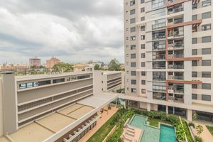 Image 3 - 858162
