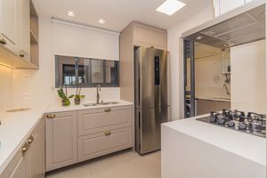 Image 19 - 858162