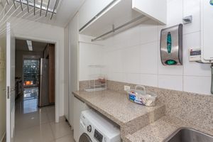 Image 65 - 858168