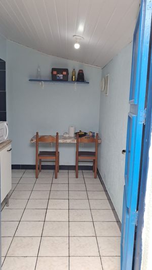 Image 8 - 858179