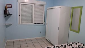 Image 7 - 858179