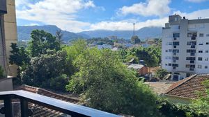 Image 8 - 858192