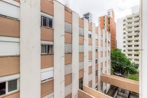 Image 2 - 858197