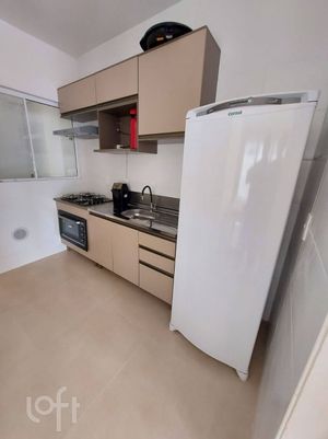 Image 6 - 858266