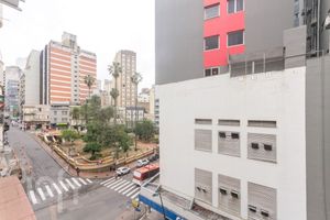 Image 7 - 858275