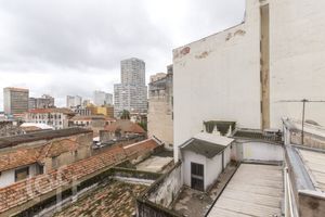 Image 28 - 858275
