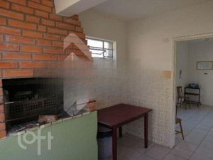 Image 18 - 858279