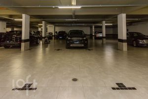 Image 44 - 858312
