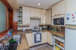 Image 23 - 858343