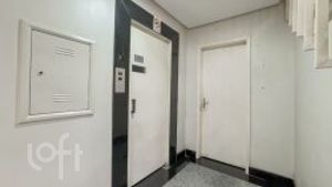 Image 35 - 858378