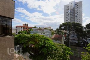 Image 27 - 858379