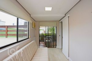 Image 10 - 858379
