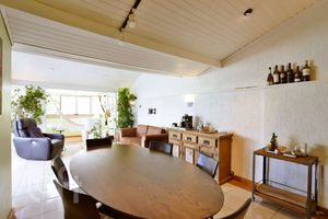 Image 1 - 858379