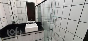 Image 9 - 858417