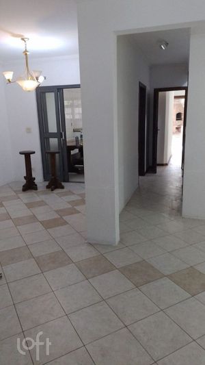 Image 6 - 858418