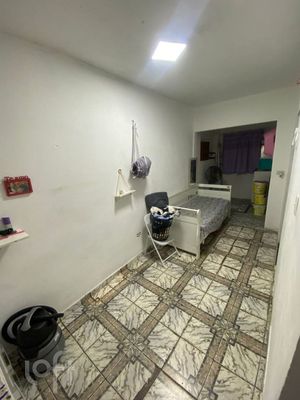 Image 4 - 858431