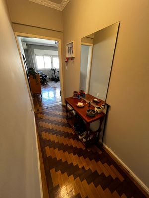 Image 11 - 858443