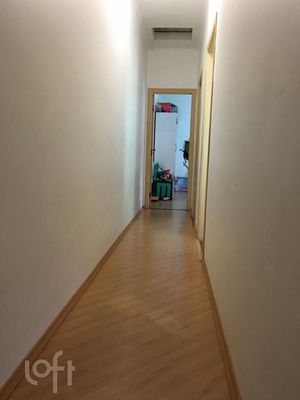 Image 5 - 858481