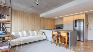Image 2 - 858482