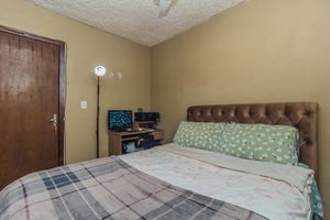 Image 8 - 858494