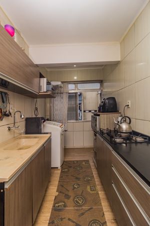Image 20 - 858494