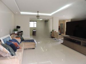 Image 3 - 858522
