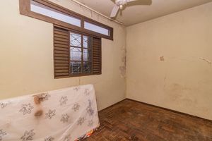 Image 14 - 858545