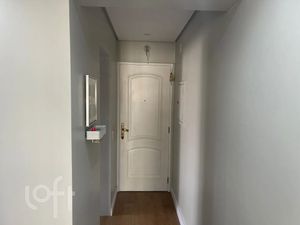 Image 3 - 858572