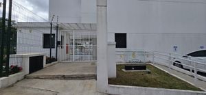 Image 32 - 858641