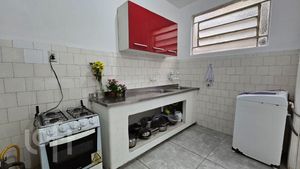 Image 9 - 858652