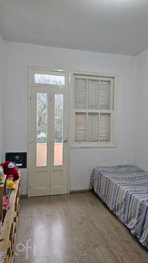 Image 21 - 858652
