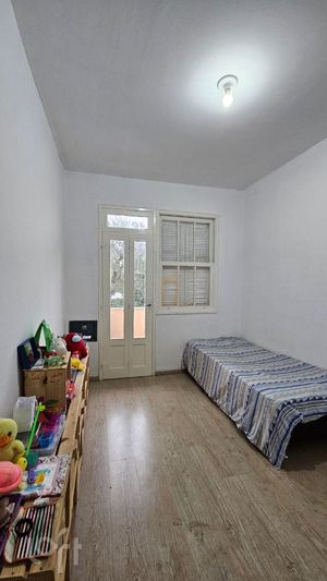 Image 20 - 858652