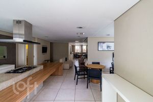 Image 13 - 858661
