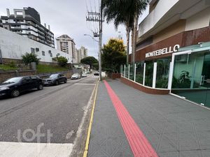 Image 26 - 858664